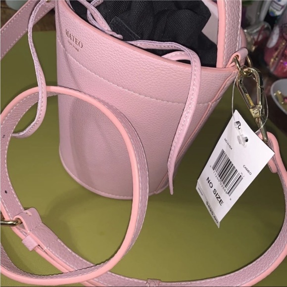 NWT MATEO NEW YORK The Madeline Leather Bucket Bag -Blush Pink - retails at $495 - Picture 2 of 6